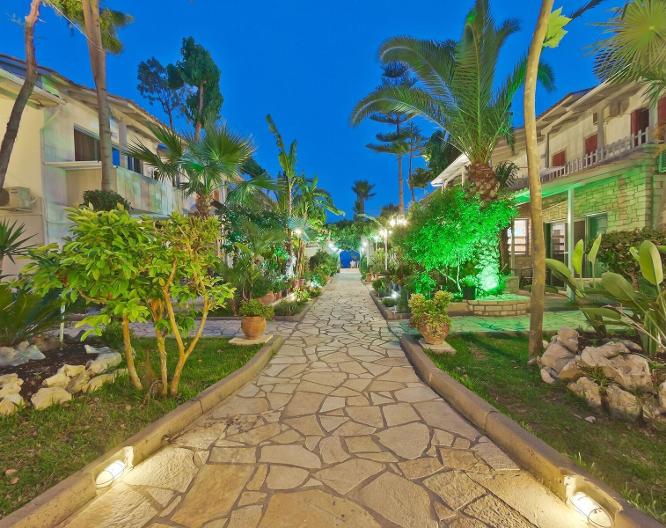 Rouda Bay Hotel - Außenansicht