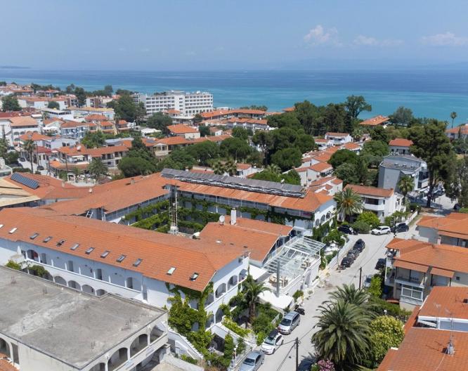 Olympic Kosmas Hotel and Villas - Außenansicht