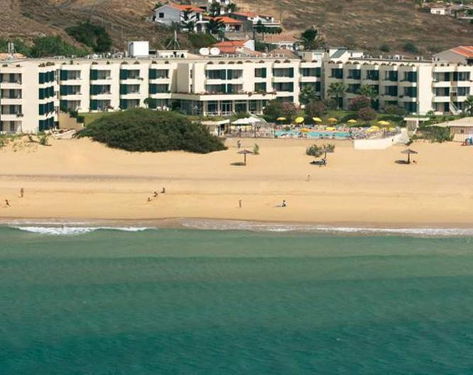 Vila Baleira Suites - Außenansicht