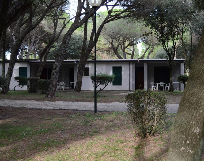 La Serra Holiday Village Beach Resort - Vue extérieure