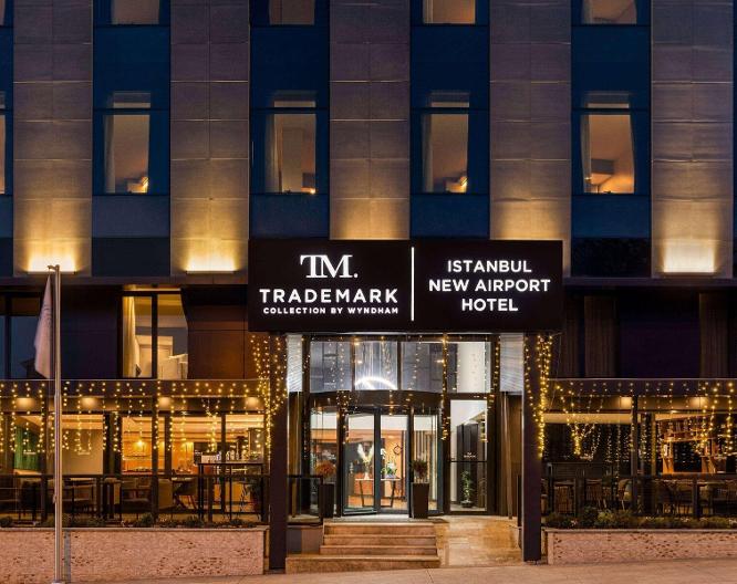 Days Inn by Wyndham Istanbul Arnavutkoy - Außenansicht