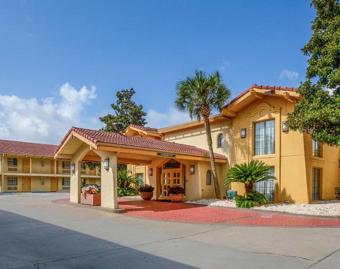 Quality Inn & Suites North Charleston - Ashley Phosphate - Außenansicht