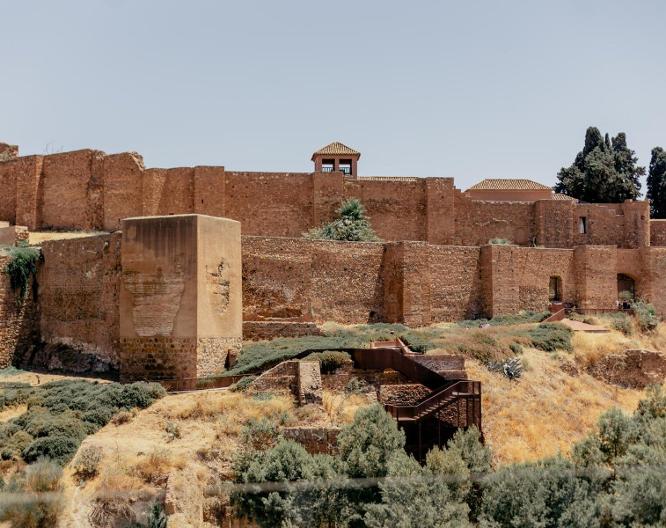 Alcazaba Premium Hotel - Außenansicht