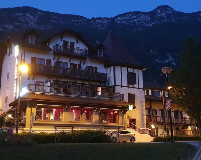 Logis Hotel Villa Riva - Außenansicht