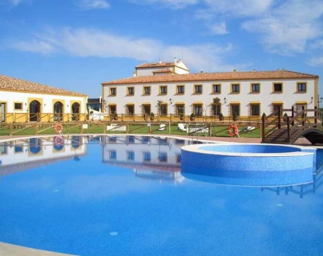 Hotel Cortijo Santa Cruz - Vue extérieure