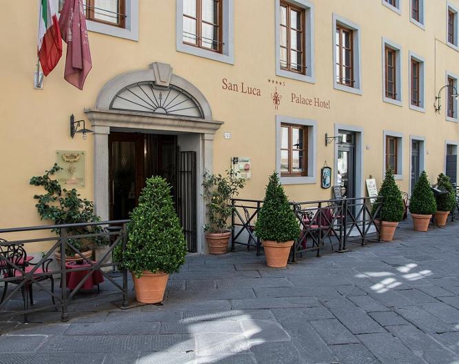 San Luca Palace - Außenansicht