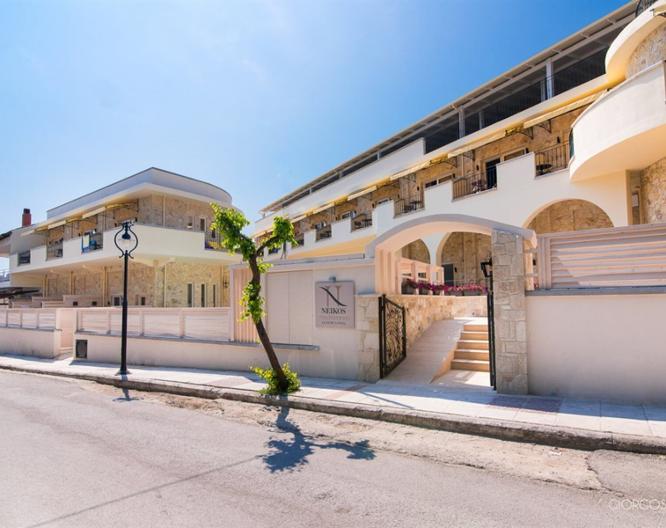 Neikos Luxury Suites - Außenansicht