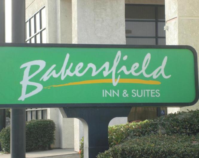 Bakersfield Inn - Außenansicht