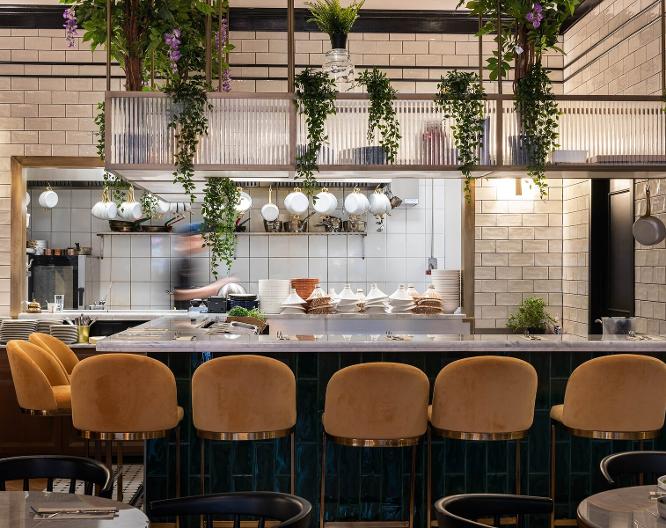 Craves Hotel - Essen und Trinken