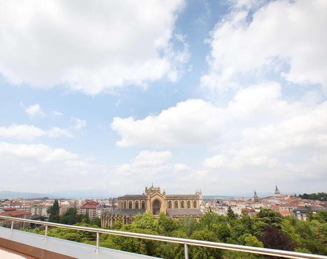 NH Canciller Ayala Vitoria - Landschaft
