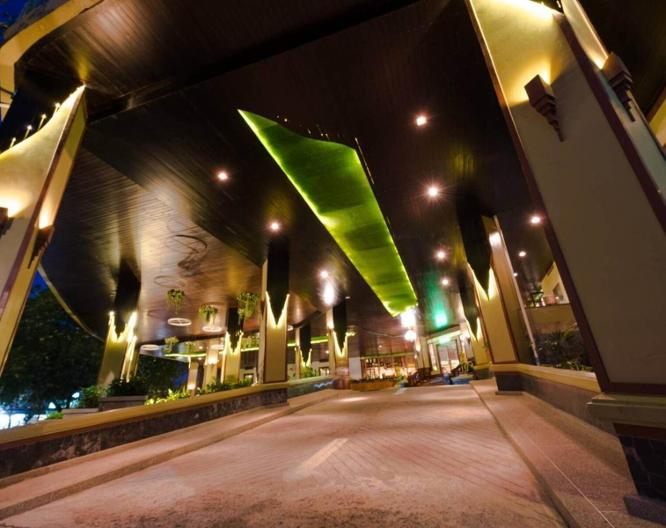 Jomtien Thani Hotel - Außenansicht