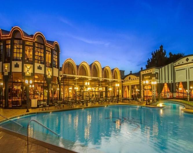 Jaz Pyramids Resort - Vue extérieure