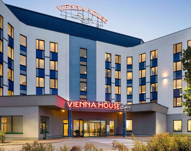 Vienna House Easy Bratislava - Außenansicht