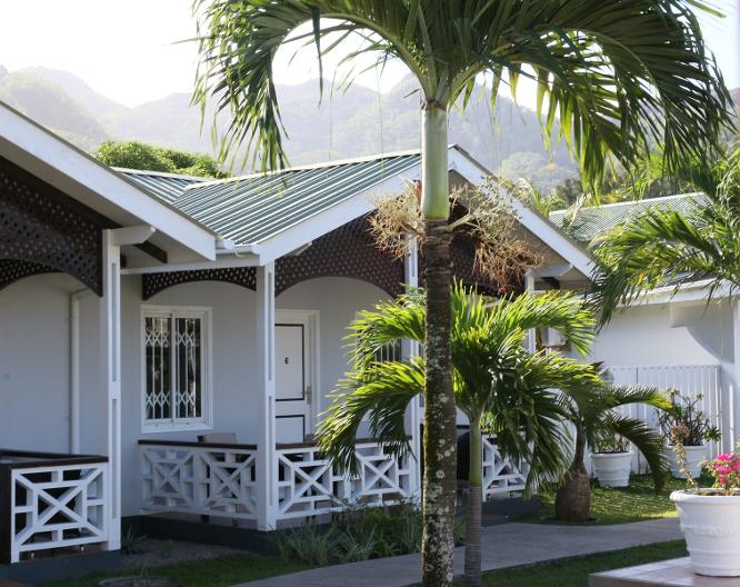 Hotel La Roussette - Außenansicht