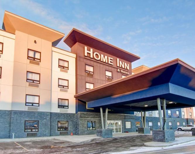 Home Inn & Suites Saskatoon South - Außenansicht