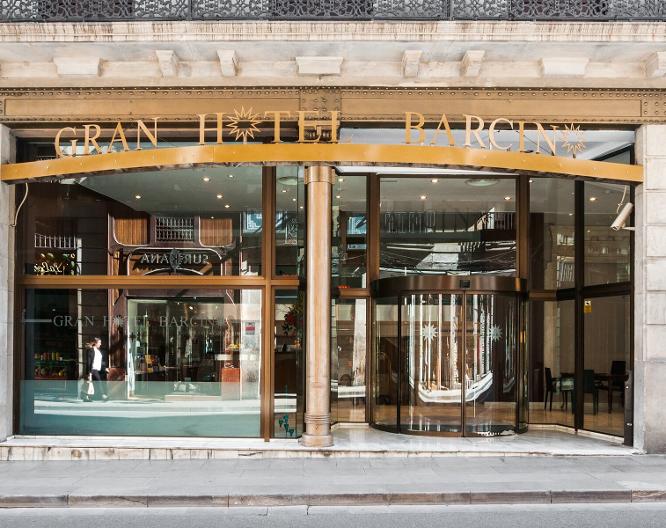 Gran Hotel Barcino - Außenansicht