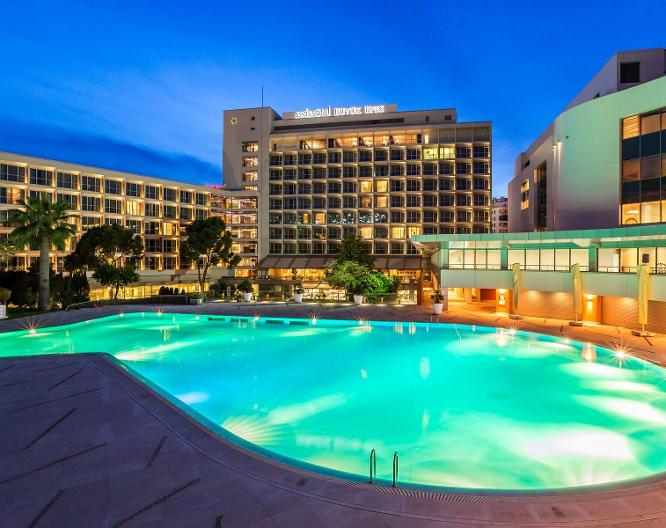 Swissôtel Büyük Efes - Außenansicht