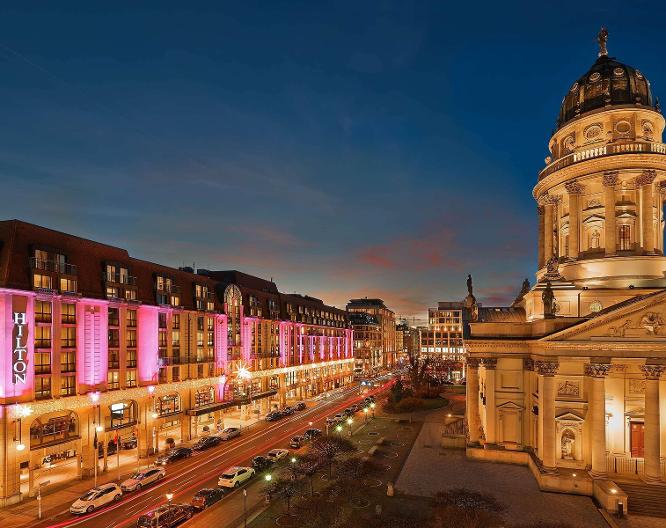 Hilton Berlin - Außenansicht