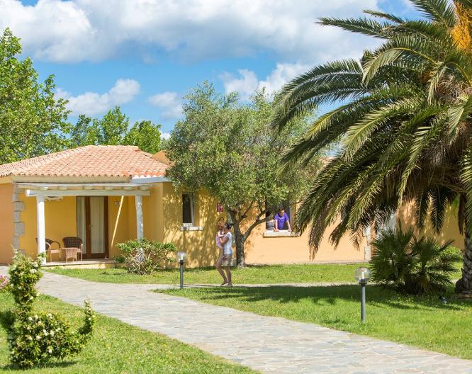 Futura Club Cala Fiorita - Außenansicht