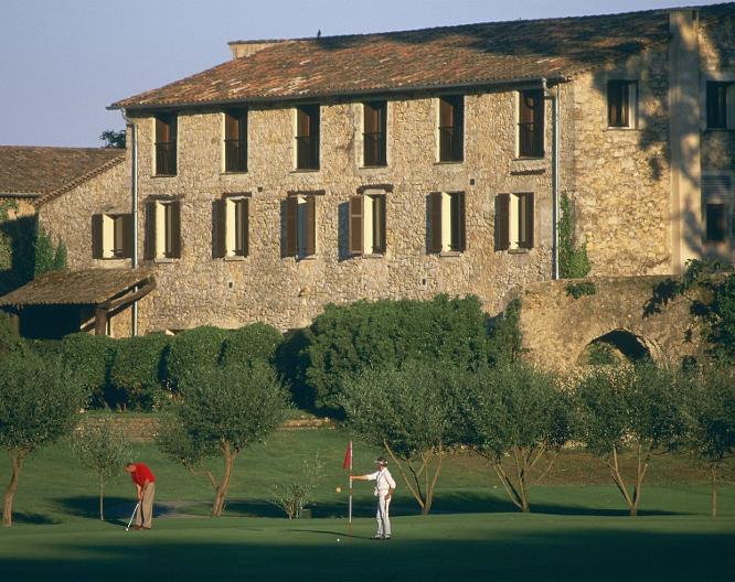 Château de la Bégude - Außenansicht
