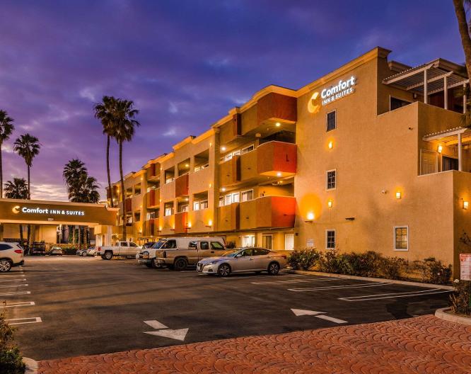 Comfort Suites Huntington Beach - Außenansicht