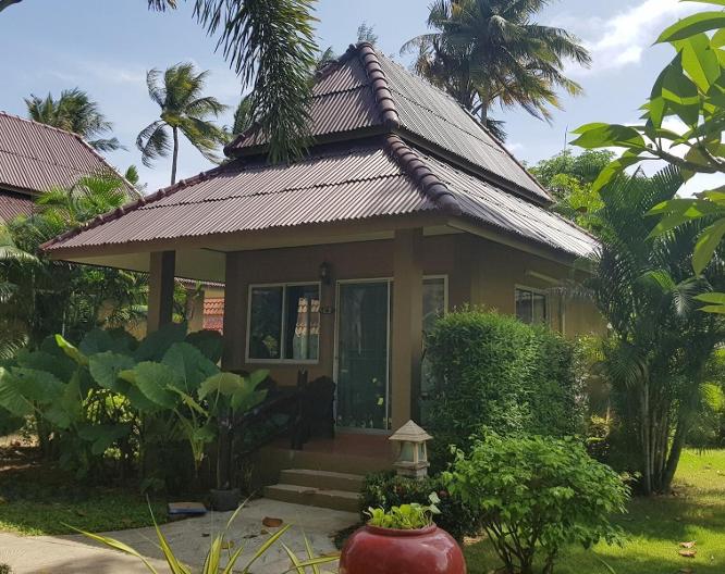 Lanta Castaway Beach Resort - Außenansicht
