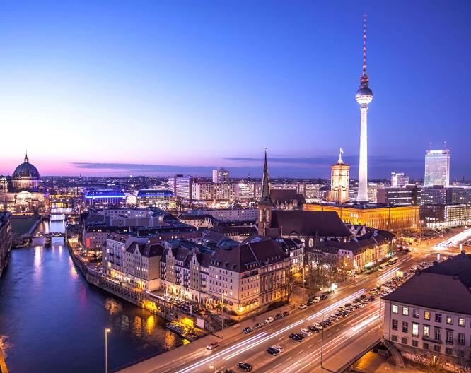 Radisson RED Berlin Kudamm - Außenansicht