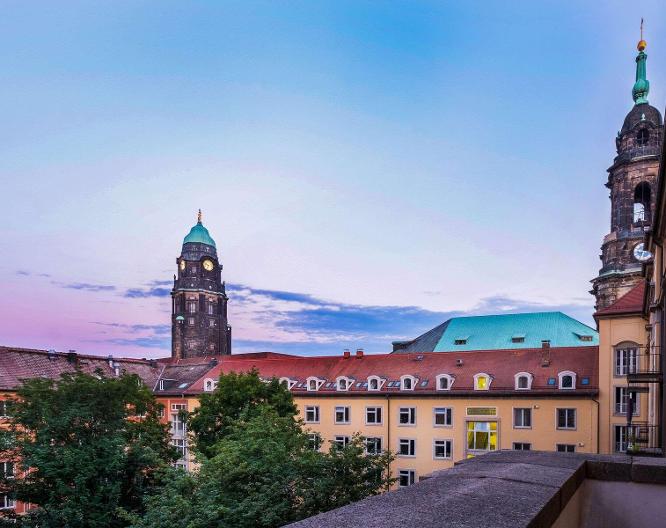 Star Inn Hotel Premium Dresden im Haus Altmarkt - Außenansicht