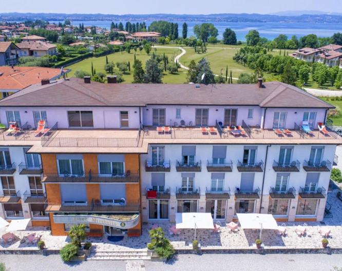 Hotel Mirabello - Außenansicht