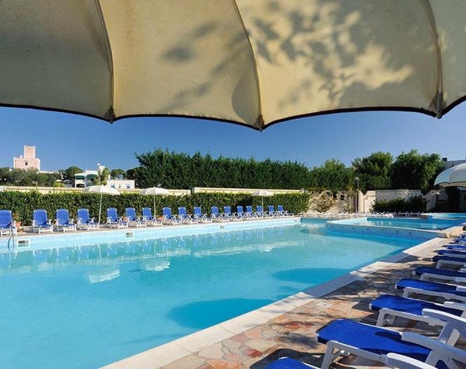 Baia degli Aranci - Pool