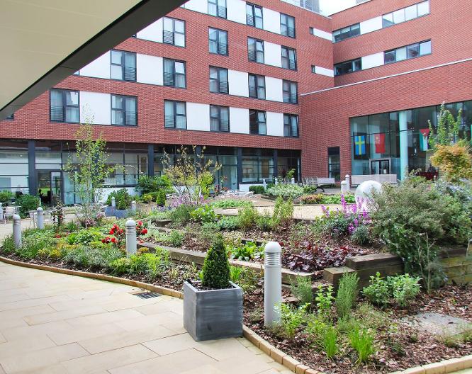 Conference Aston - Außenansicht