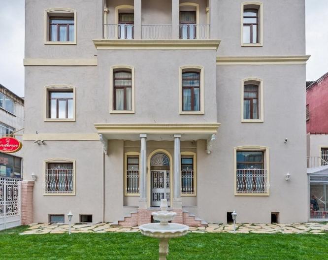Enderun Hotel - Außenansicht