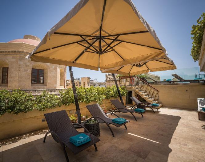 Palazzo Consiglia - Strand