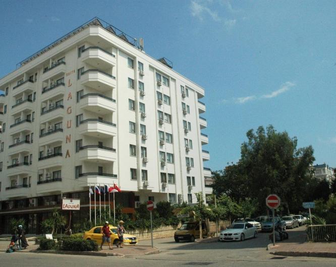 Suite Laguna - Außenansicht