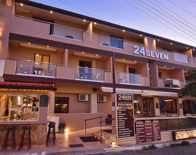 24 Seven Boutique Hotel - Außenansicht