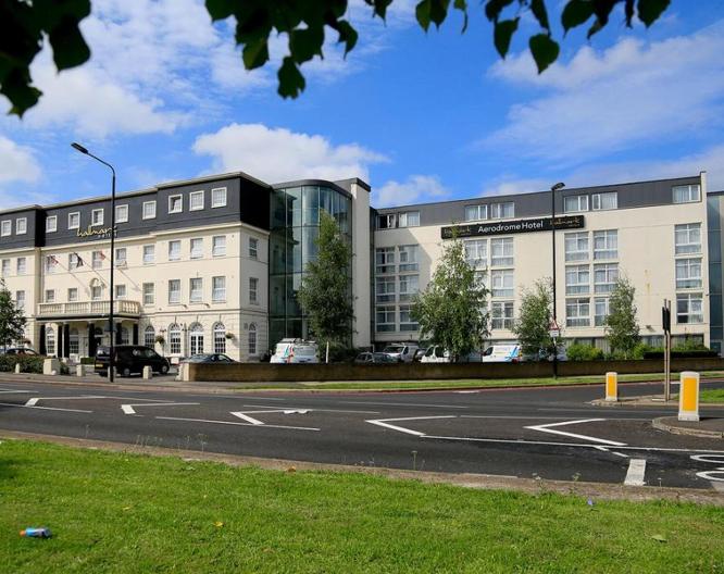 London Croydon Aerodrome Hotel - Außenansicht