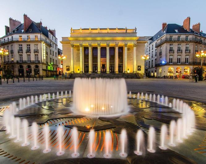 Hôtel Nantes La Pérouse - Außenansicht