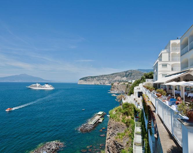 Grand Hotel Riviera - Außenansicht