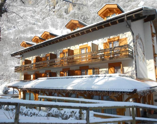 Garni Lago Nembia - Außenansicht