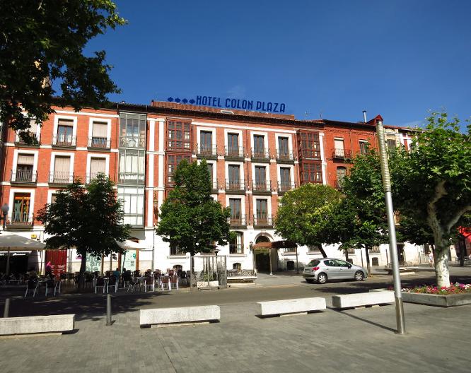 Hotel Colón Plaza - Außenansicht