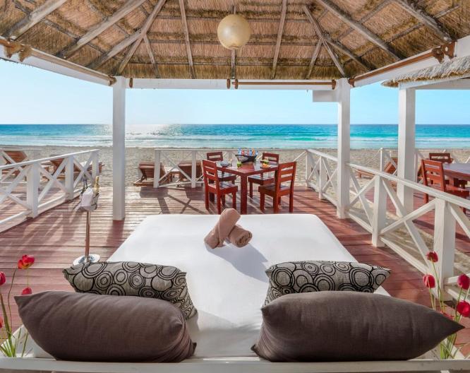 The Pyramid at Grand Oasis Cancún - Außenansicht