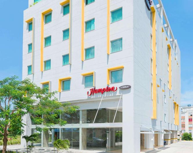 Hampton by Hilton Yopal - Außenansicht