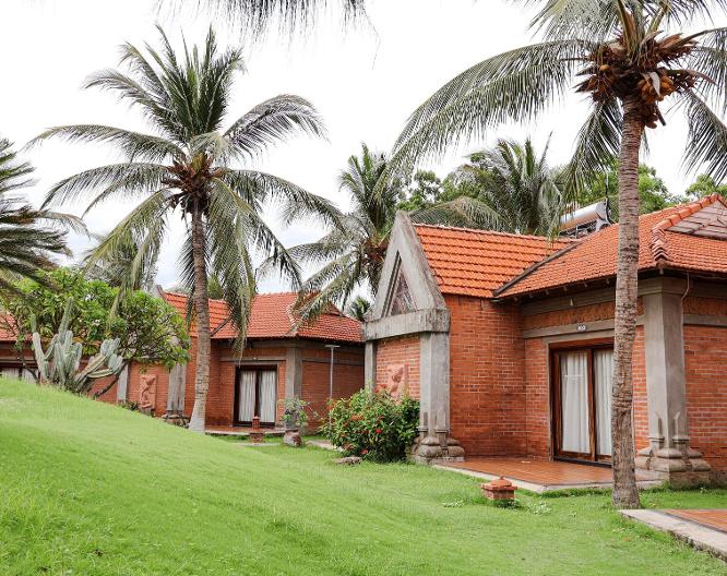 TTC Resort Ninh Thuan - Unlimited Access to Water Park - Außenansicht