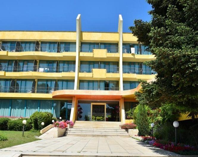Hotel Ambassador - Außenansicht
