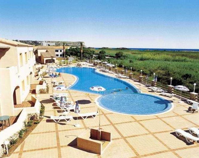 Arenas de Son Bou - Außenansicht