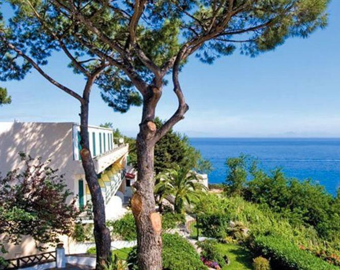 Hotel Villa Ireos - Außenansicht