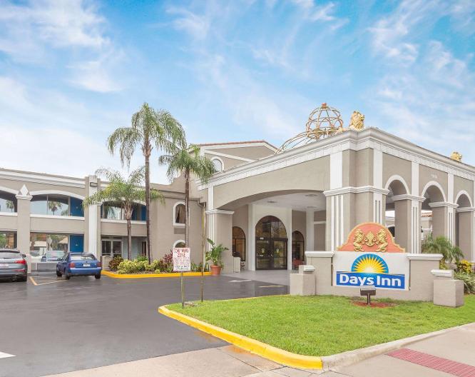 Howard Johnson by Wyndham Orlando/International Drive - Außenansicht