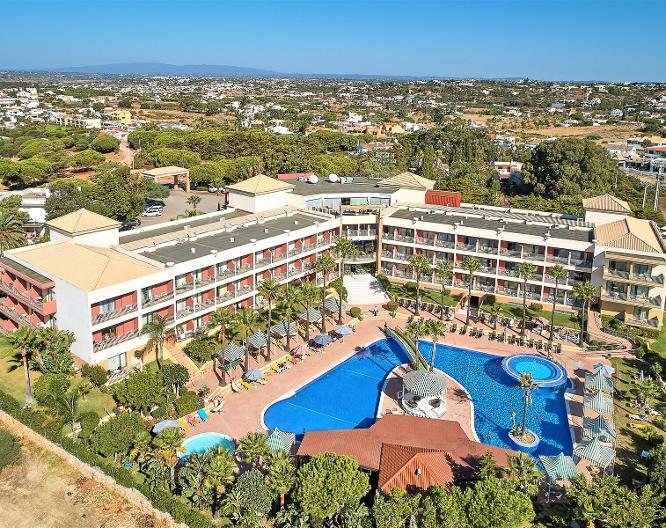 Hotel Baia Grande - Außenansicht