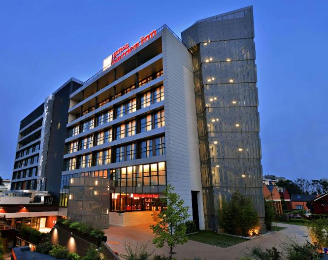 Hilton Garden Inn Milan North - Außenansicht
