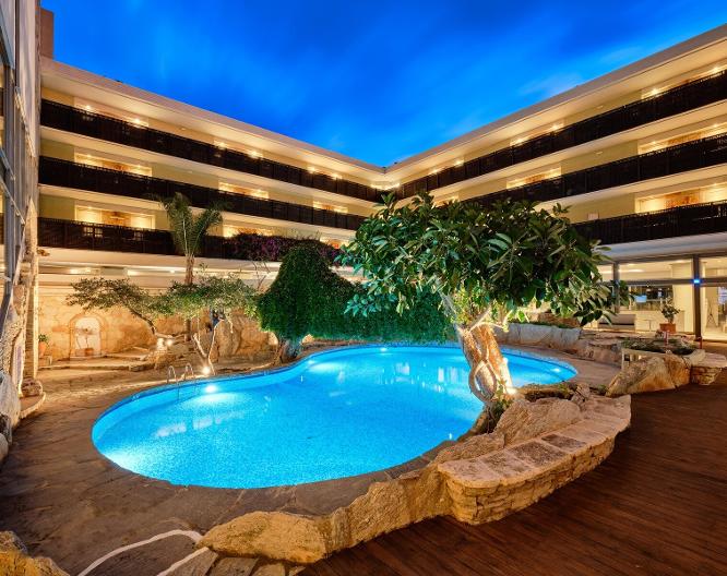 Sitia Beach City Resort & Spa - Außenansicht